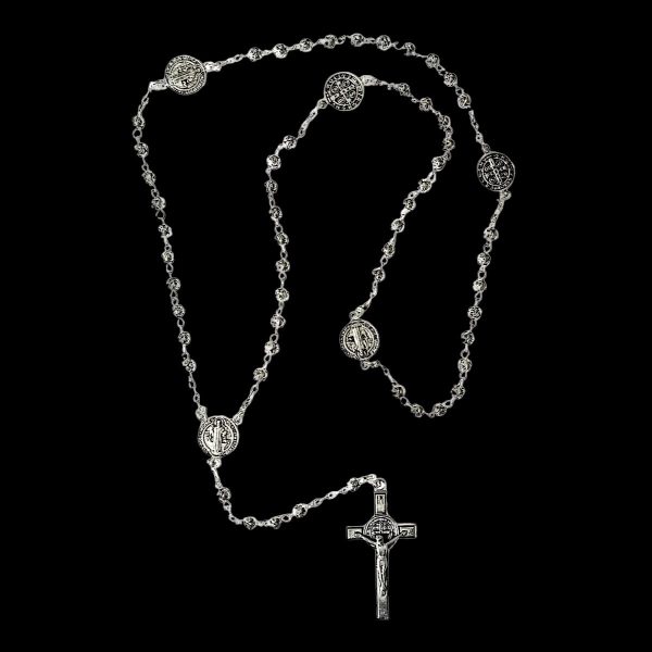 cadena con crucifijo 2