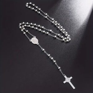 cadena y crucifijo de plata 1