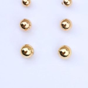set de aretes de oro redondos