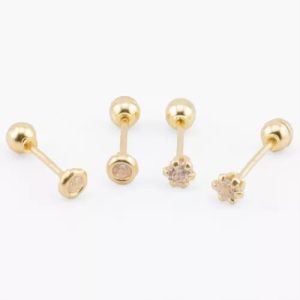 juego de aretes dorados